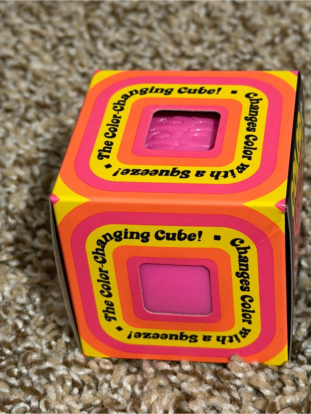 Needoh Color Change CUBE - pink - Picture 4 of 4